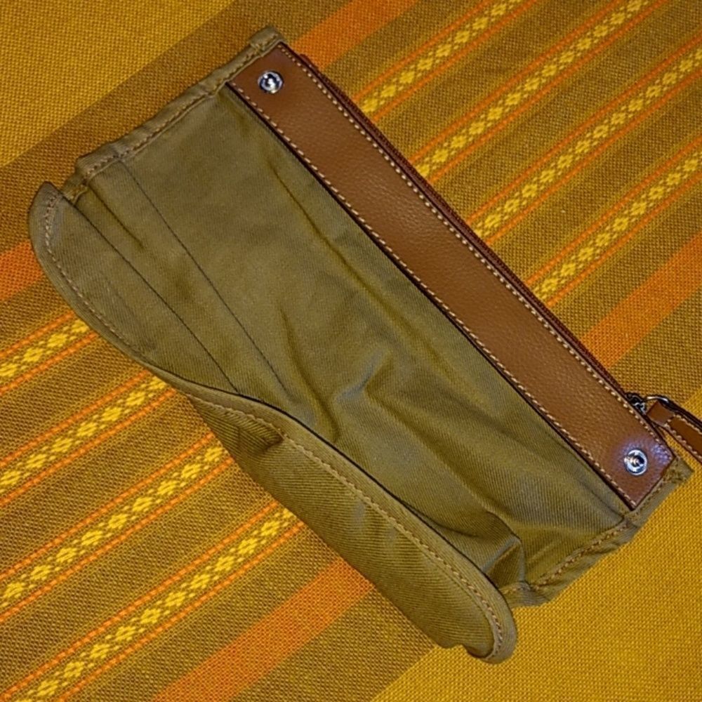 NWOT Rollo Purse - Picture 4 of 4